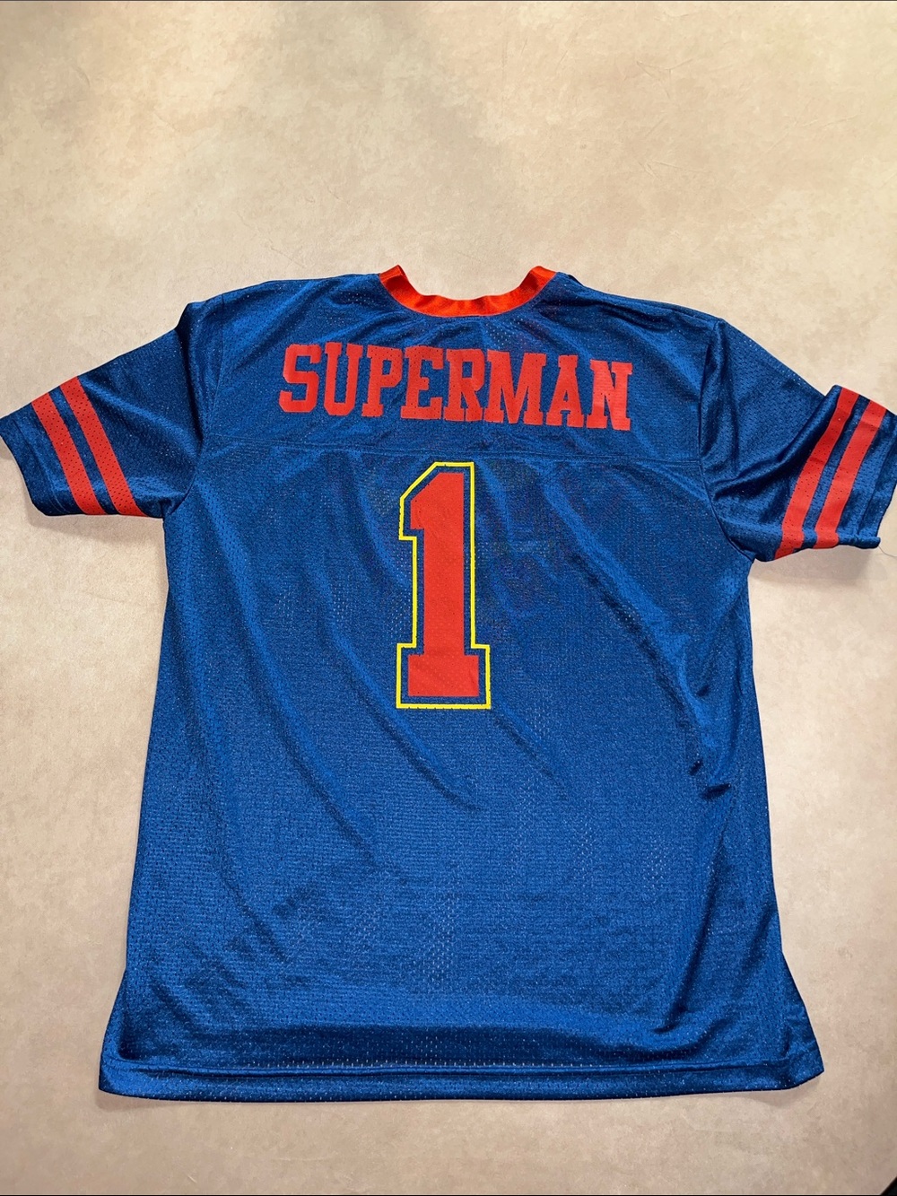 DC Comics Superman Mesh Jersey Blue & Red With Yellow Accents - Picture 4 of 5